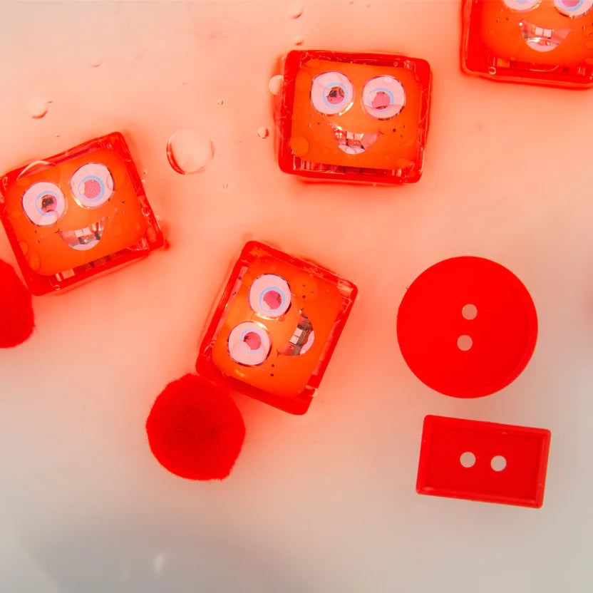 Glo Pals Light-Up Cubes | Red Sammy
